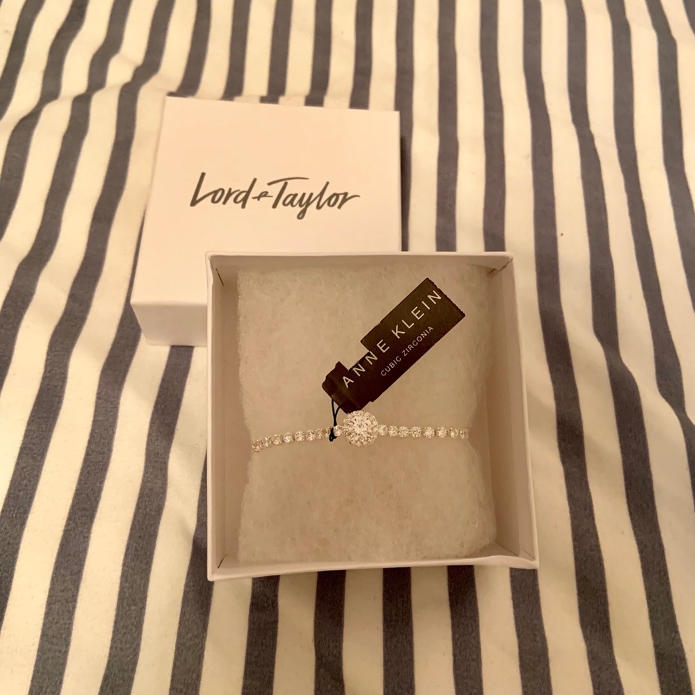 NWT Anne Klein Cubic Zirconia bracelet